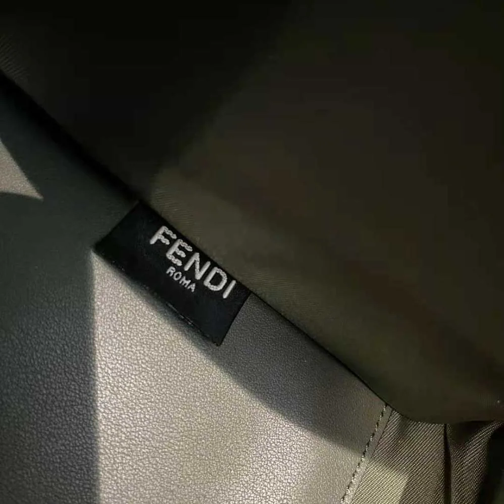 Fendi Sunshine Medium FF Fabric Shopper for Women in Green Fendi Sunshine Medium FF Fabric Shopper for Women in Green