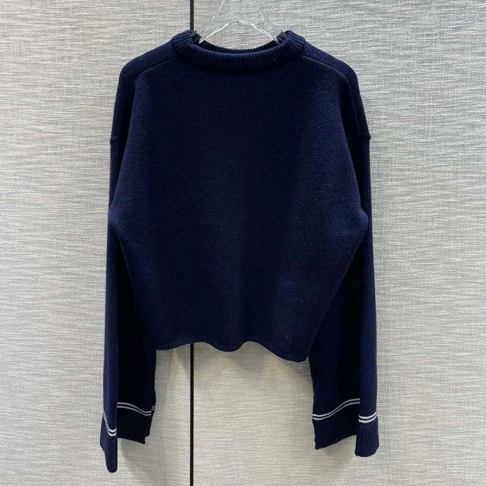 Loewe Cropped Argyle Sweater in Wool for Women in Navy Loewe Cropped Argyle Sweater in Wool for Women in Navy
