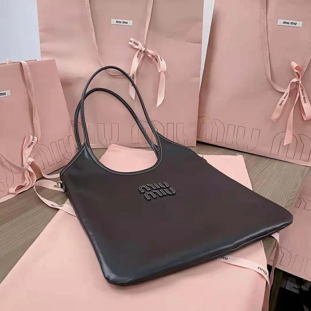 Miu Miu IVY Leather Bag with Leather Lettering Logo for Women in Black Miu Miu IVY Leather Bag with Leather Lettering Logo for Women in Black