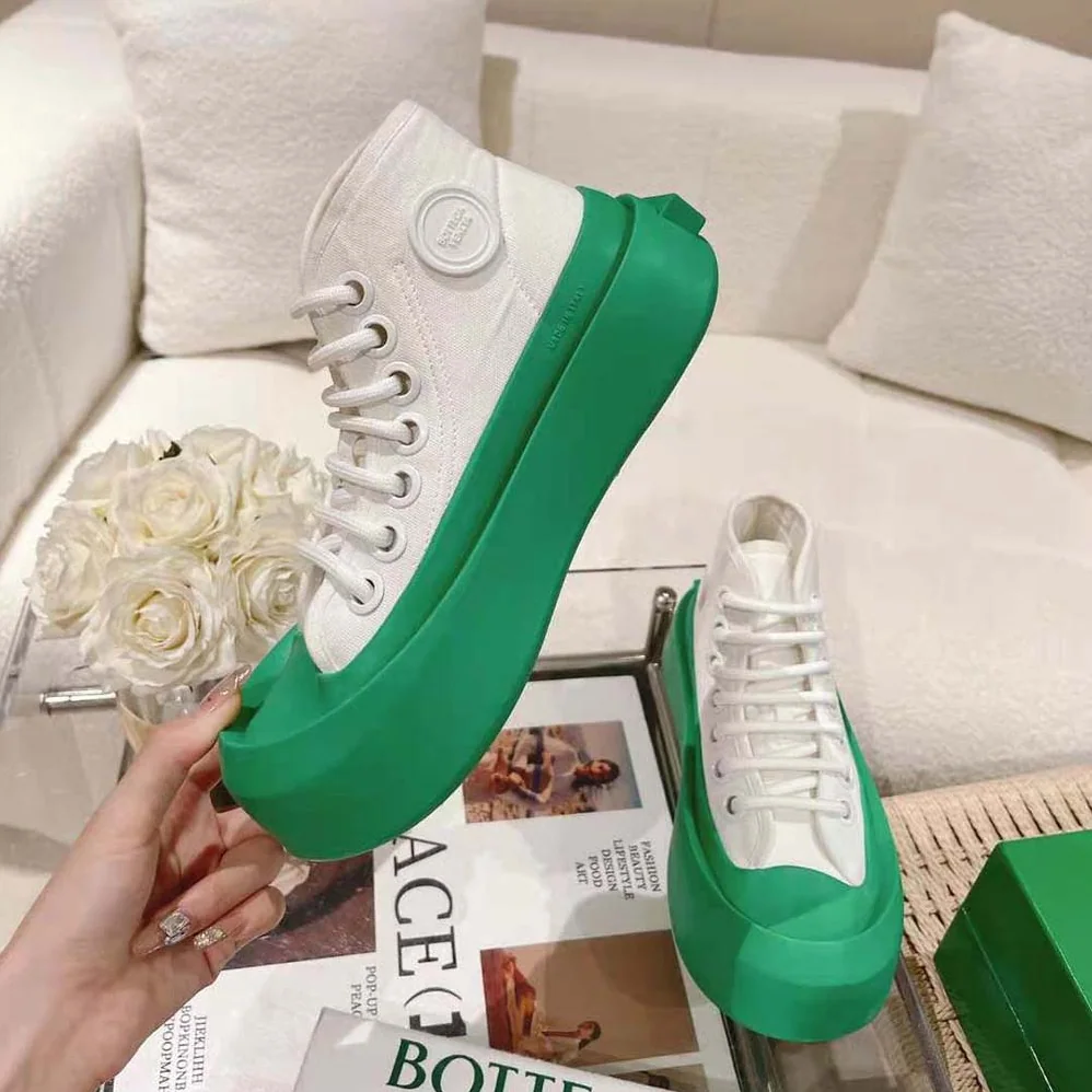 Bottega Veneta Jumbo Sneaker Nylon High Top Lace-up Sneakers for Unisex in Green Bottega Veneta Jumbo Sneaker Nylon High Top Lace-up Sneakers for Unisex in Green