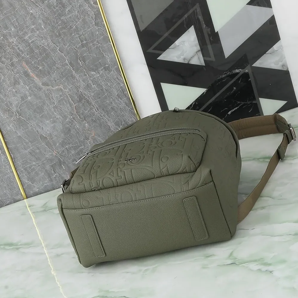 Dior Rider 2.0 Zipped Backpack Khaki Dior Gravity Leather and Khaki Grained Calfskin for Unisex