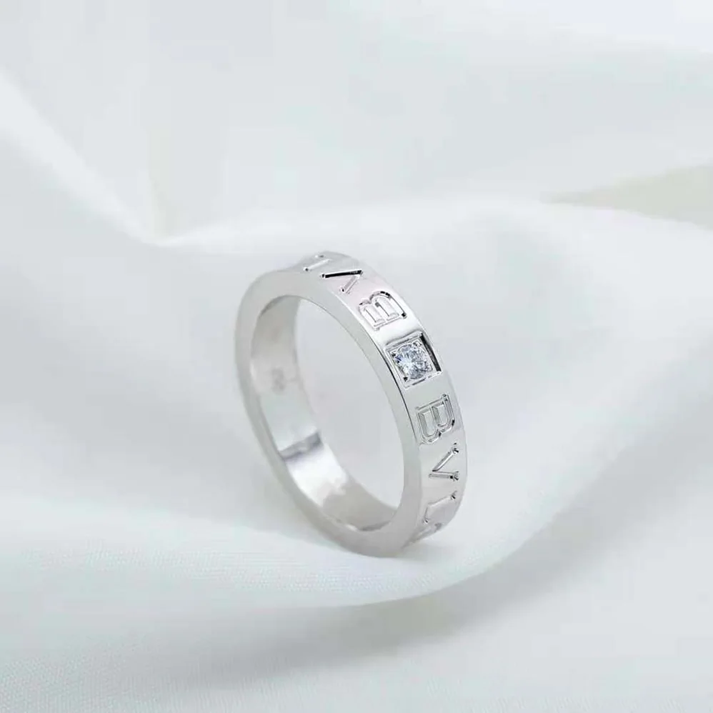 Bvlgari Bvlgari Bvlgari Ring 18 KT Rose Gold Ring with Diamond for Women in Silver Bvlgari Bvlgari Bvlgari Ring 18 KT Rose Gold Ring with Diamond for Women in Silver