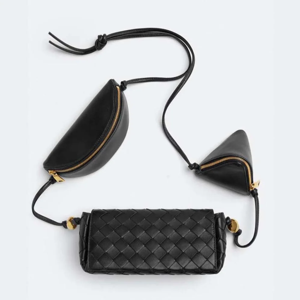 Bottega Veneta Intrecciato Leather Multi Pouch On Strap for Women in Black Bottega Veneta Intrecciato Leather Multi Pouch On Strap for Women in Black