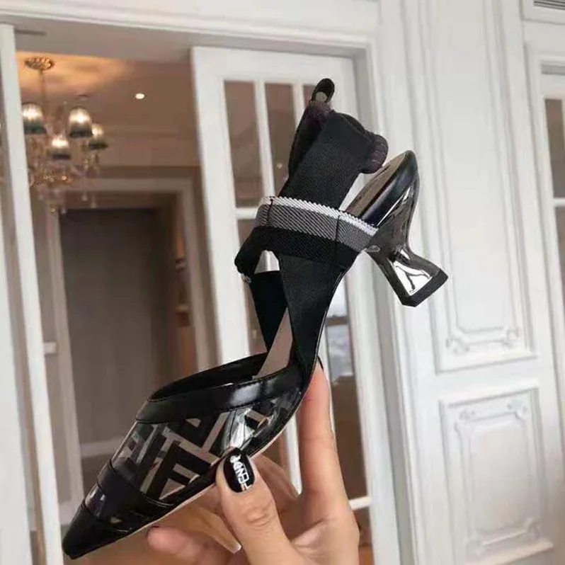 Fendi PUMPS Slingbacks in PU and Leather Middle Heel for Women in Black Fendi PUMPS Slingbacks in PU and Leather Middle Heel for Women in Black