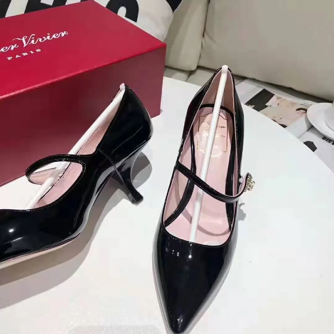 Roger Vivier Shoes Jewel Button Ballerinas for Women in Black