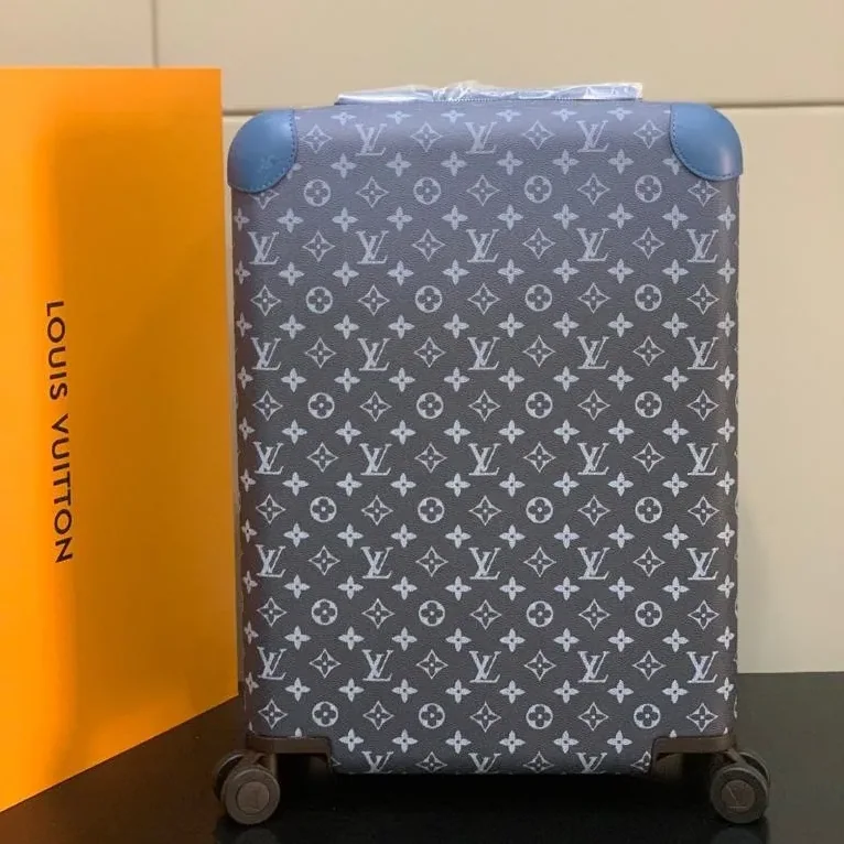 Louis Vuitton Horizon 55 Suitcase in Navy Blue Gold Hardware Louis Vuitton Horizon 55 Suitcase in Navy Blue Gold Hardware
