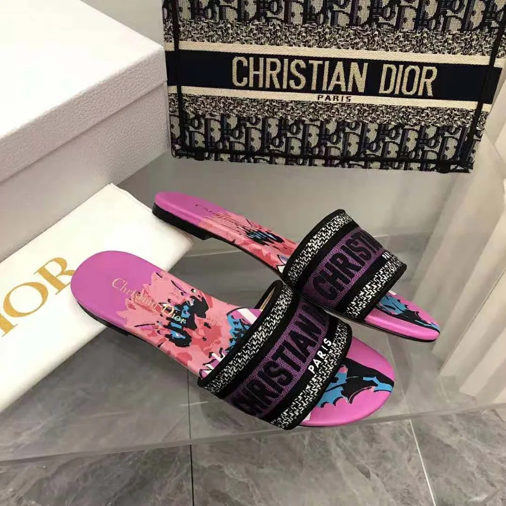 Dior Dway Slide Purple Multicolor D for Women in Flower Pop Cotton Embroidery Dior Dway Slide Purple Multicolor D for Women in Flower Pop Cotton Embroidery