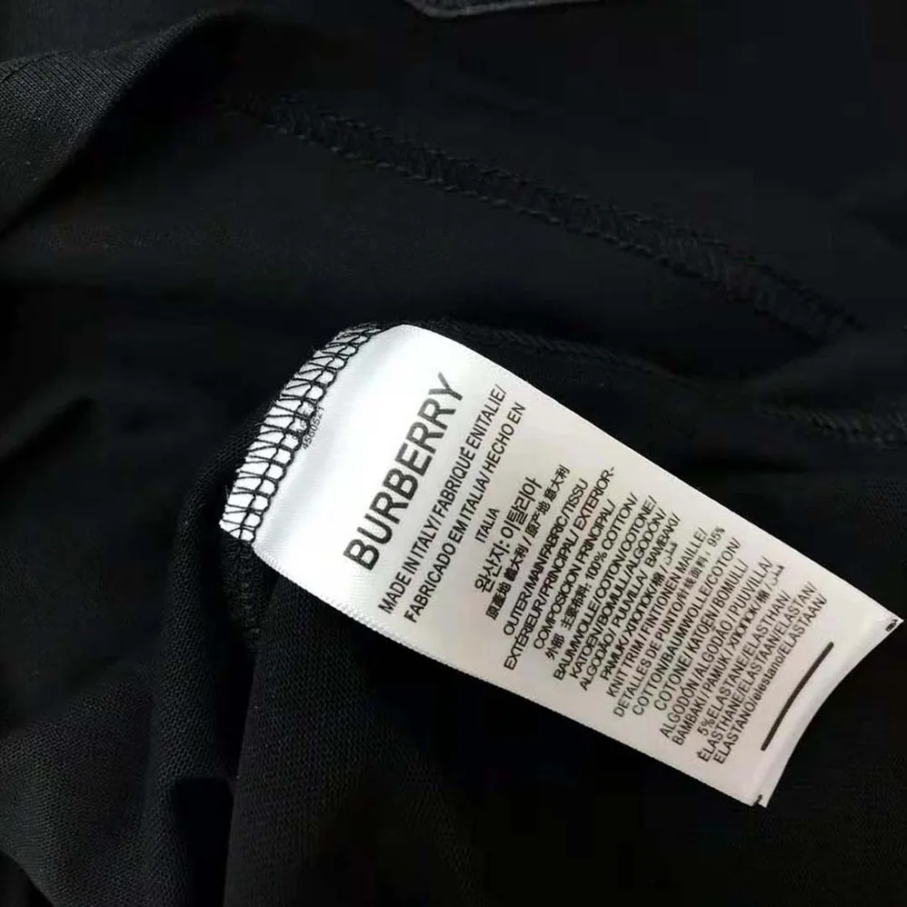 Burberry Logo Appliqué Cotton Oversized T-shirt for Women in Black