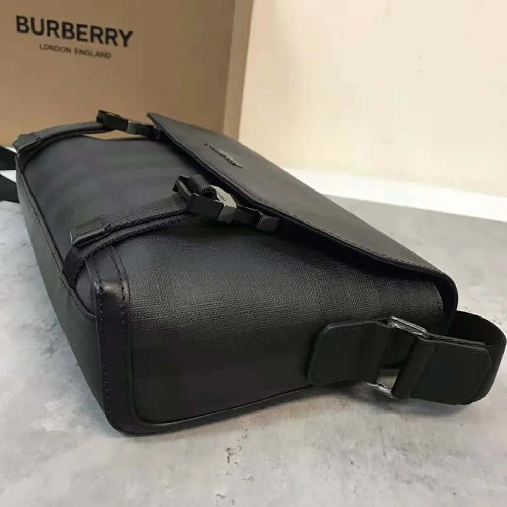 Burberry Large Wright Bag in Calf Leather for Men in Black