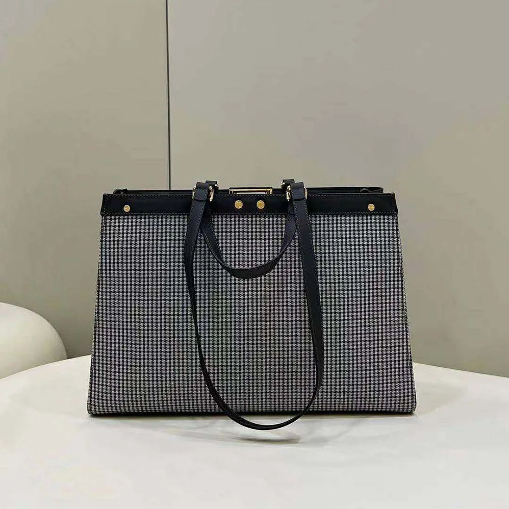 Fendi X-Tote Gray Houndstooth Wool Shopper with FF Embroidery for Women Fendi X-Tote Gray Houndstooth Wool Shopper with FF Embroidery for Women
