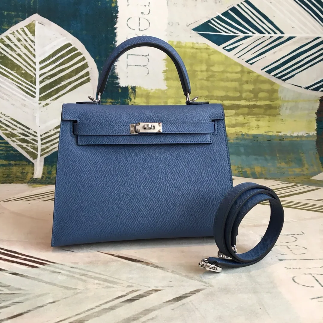 Hermes Kelly Navy Silver Toned Hardware / Hermes Kelly Navy Silver Toned Hardware /