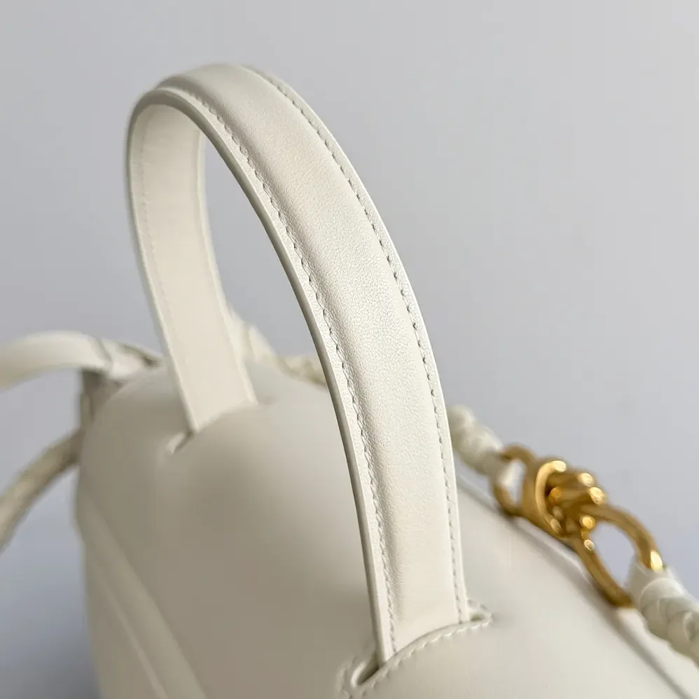 Bottega Veneta Ciao Ciao in Silky Calf Leather for Women in White Bottega Veneta Ciao Ciao in Silky Calf Leather for Women in White