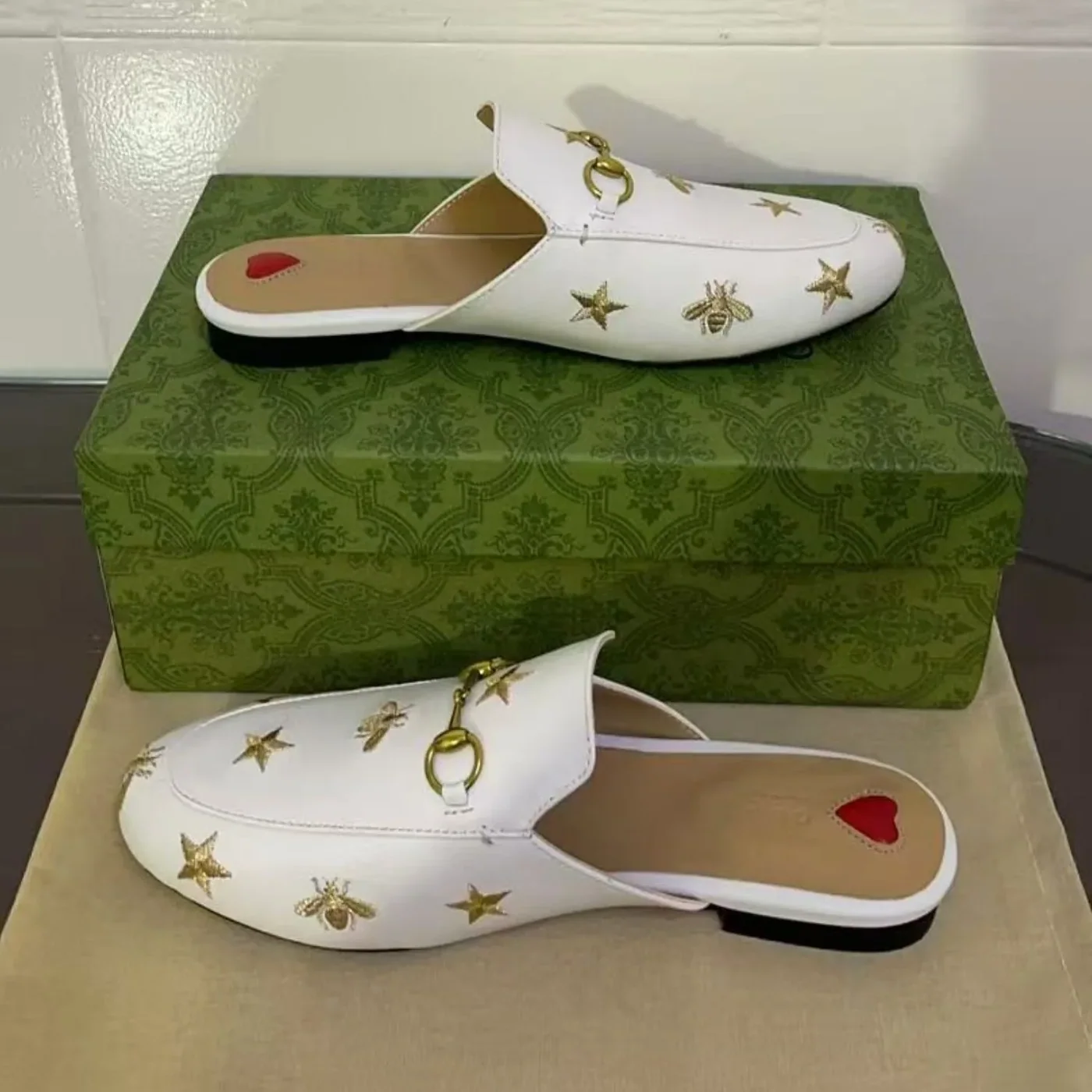 Gucci Princetown Slipper With Bee Stars Beige