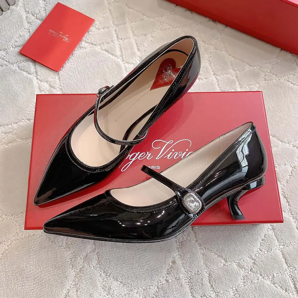 Roger Vivier Mary Jane Virgule 55 Mules in Patent Leather for Women in Black Roger Vivier Mary Jane Virgule 55 Mules in Patent Leather for Women in Black