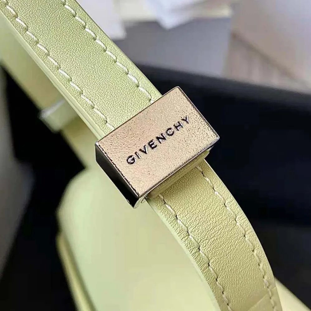 Givenchy Small 4g Bag in Box Leather for Women in Aqua