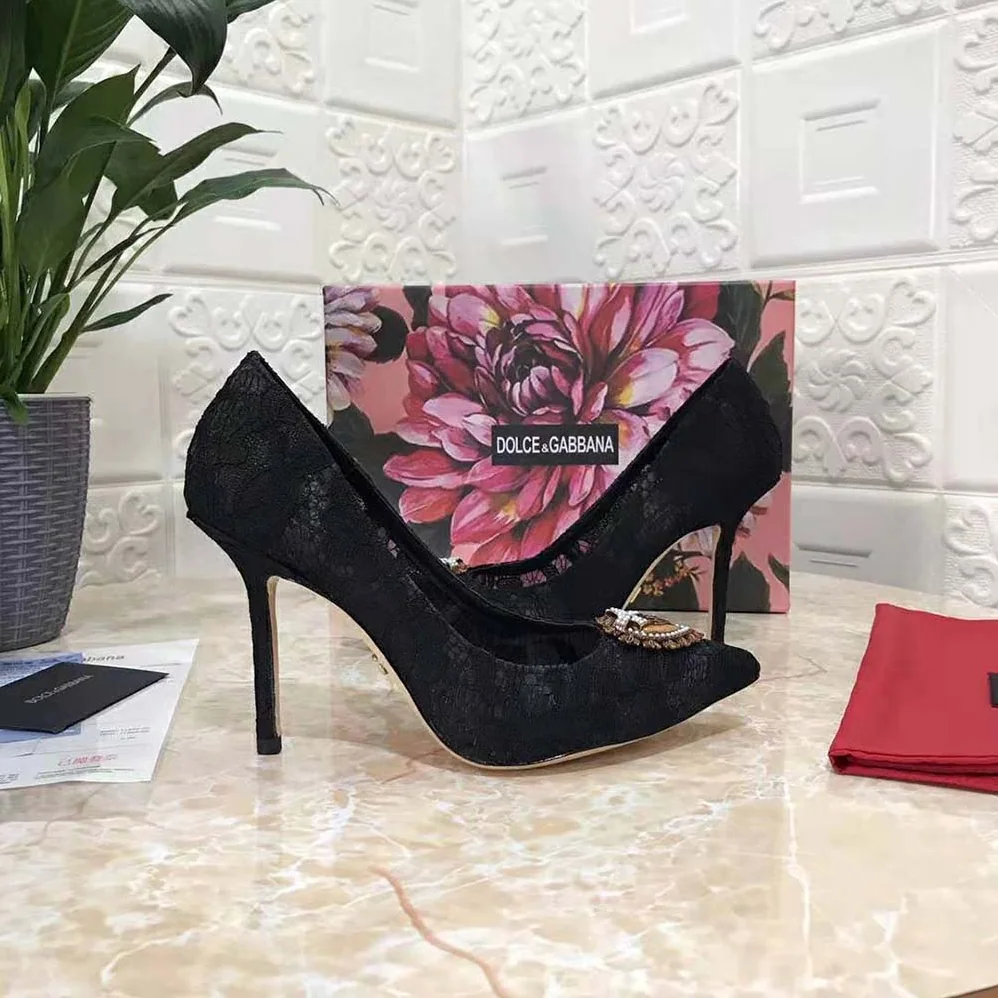 Dolce Gabbana D&G Taormina Lace Pumps with Devotion Heart for Women