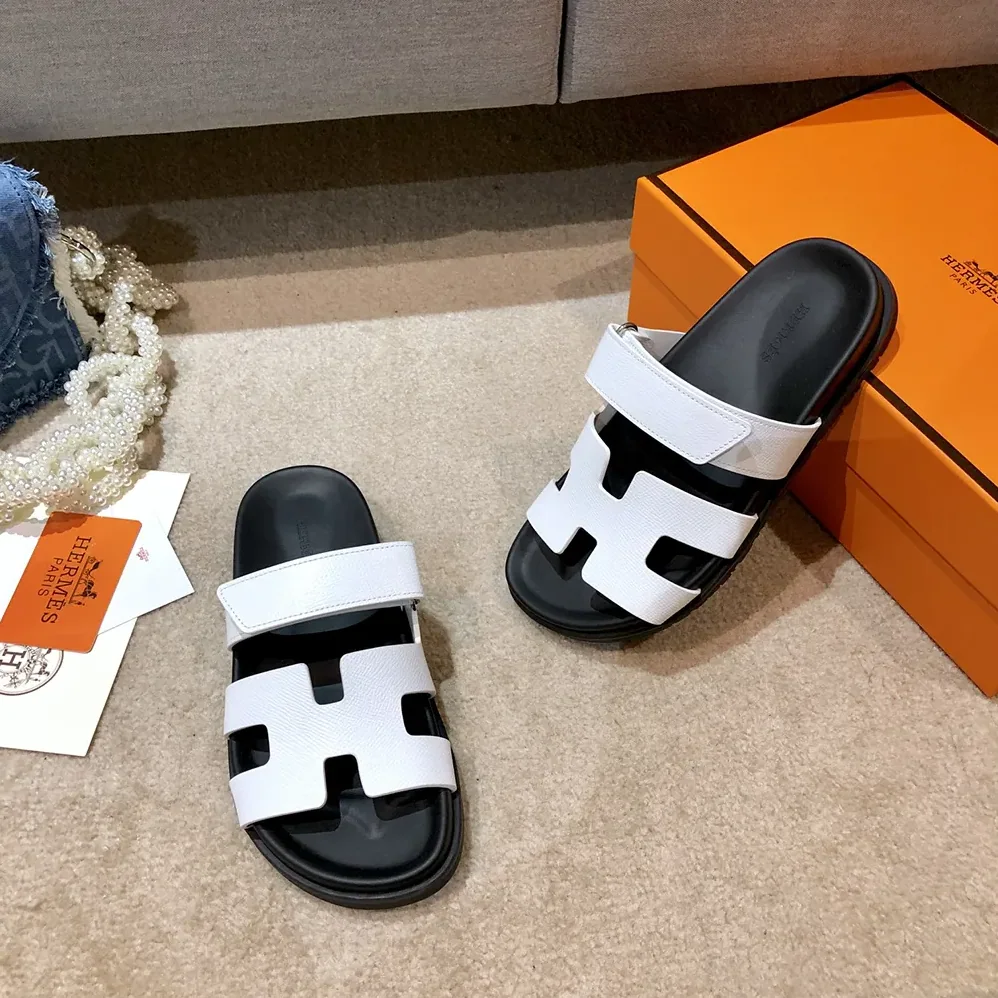 Hermes Chypre Sandal-White H222100Zv90380 for Unisex Hermes Chypre Sandal-White H222100Zv90380 for Unisex