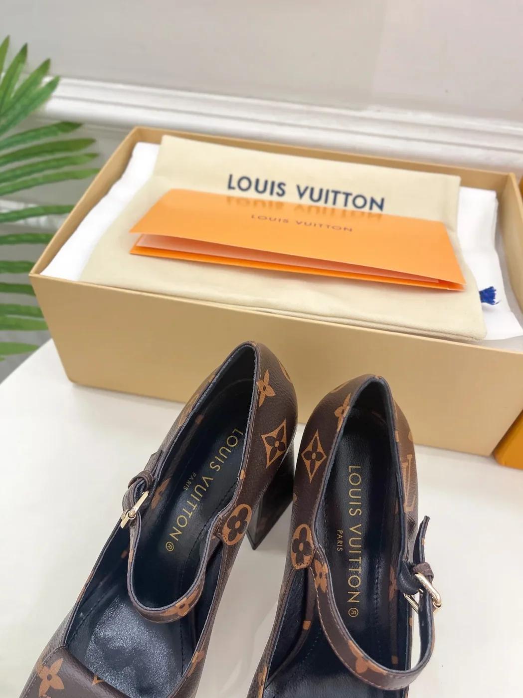 Louis Vuitton Pump Brown 9.5/ Louis Vuitton Pump Brown 9.5/