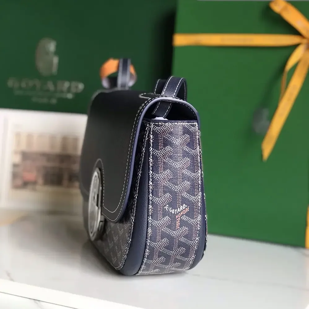 Goyard 233 Bag for Unisex in Navy Blue Goyard 233 Bag for Unisex in Navy Blue