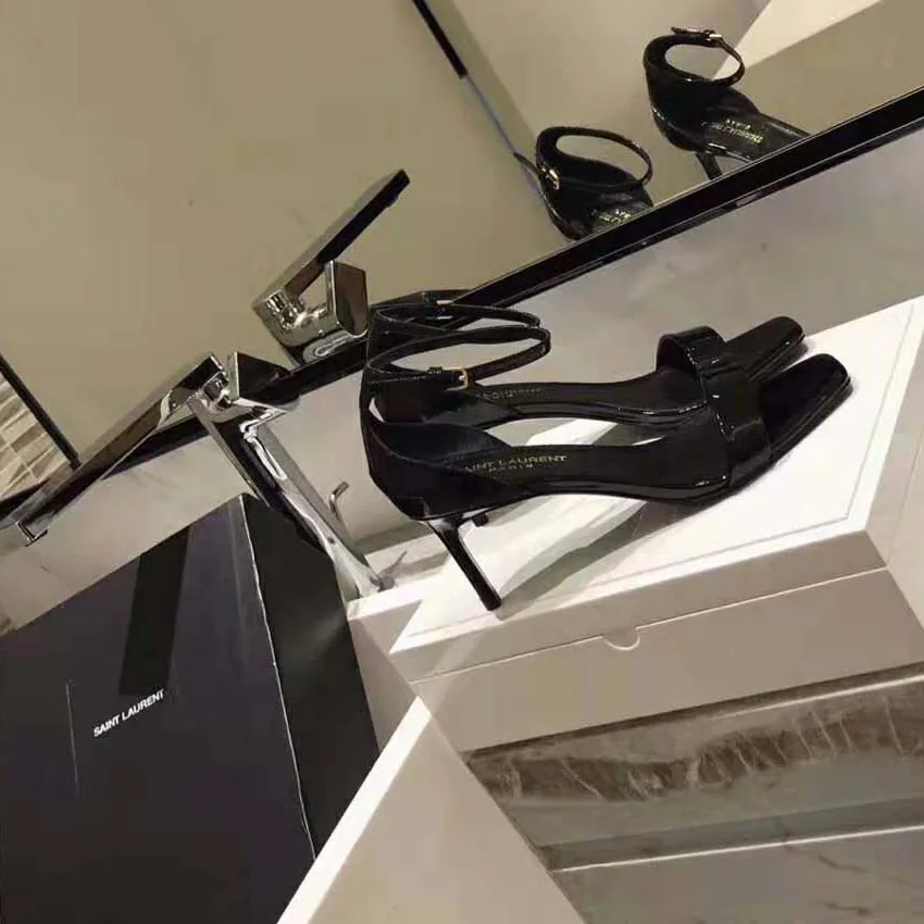 Saint Laurent YSL Amber Sandals Patent Leather 8.5cm Heel for Women in Black Saint Laurent YSL Amber Sandals Patent Leather 8.5cm Heel for Women in Black