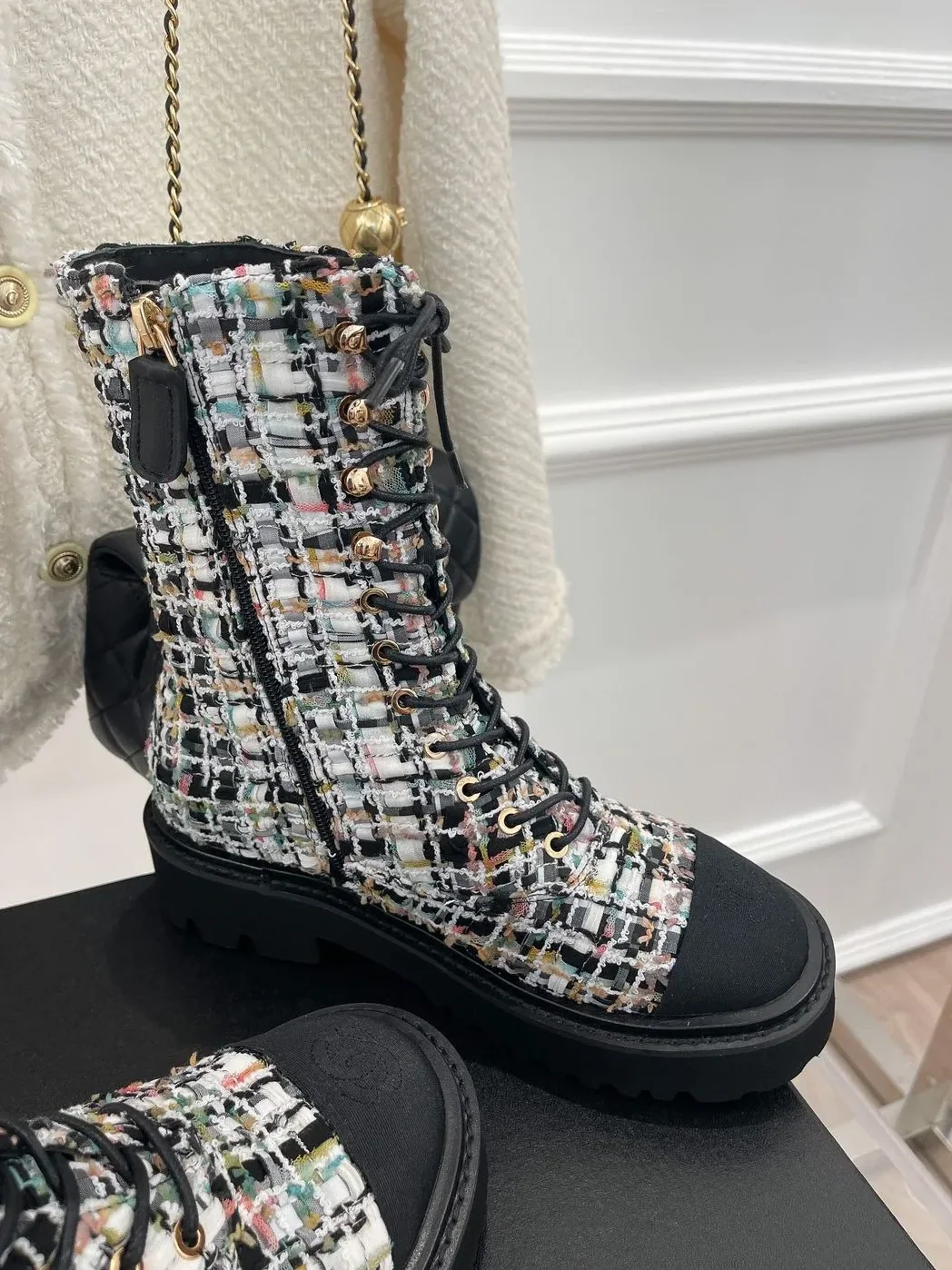 Chanel Martin Shoes With Laces Black /
