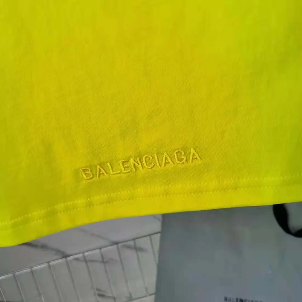 Balenciaga Simpsons Tm and 20th Television T for Men in shirt Oversized in Yellow