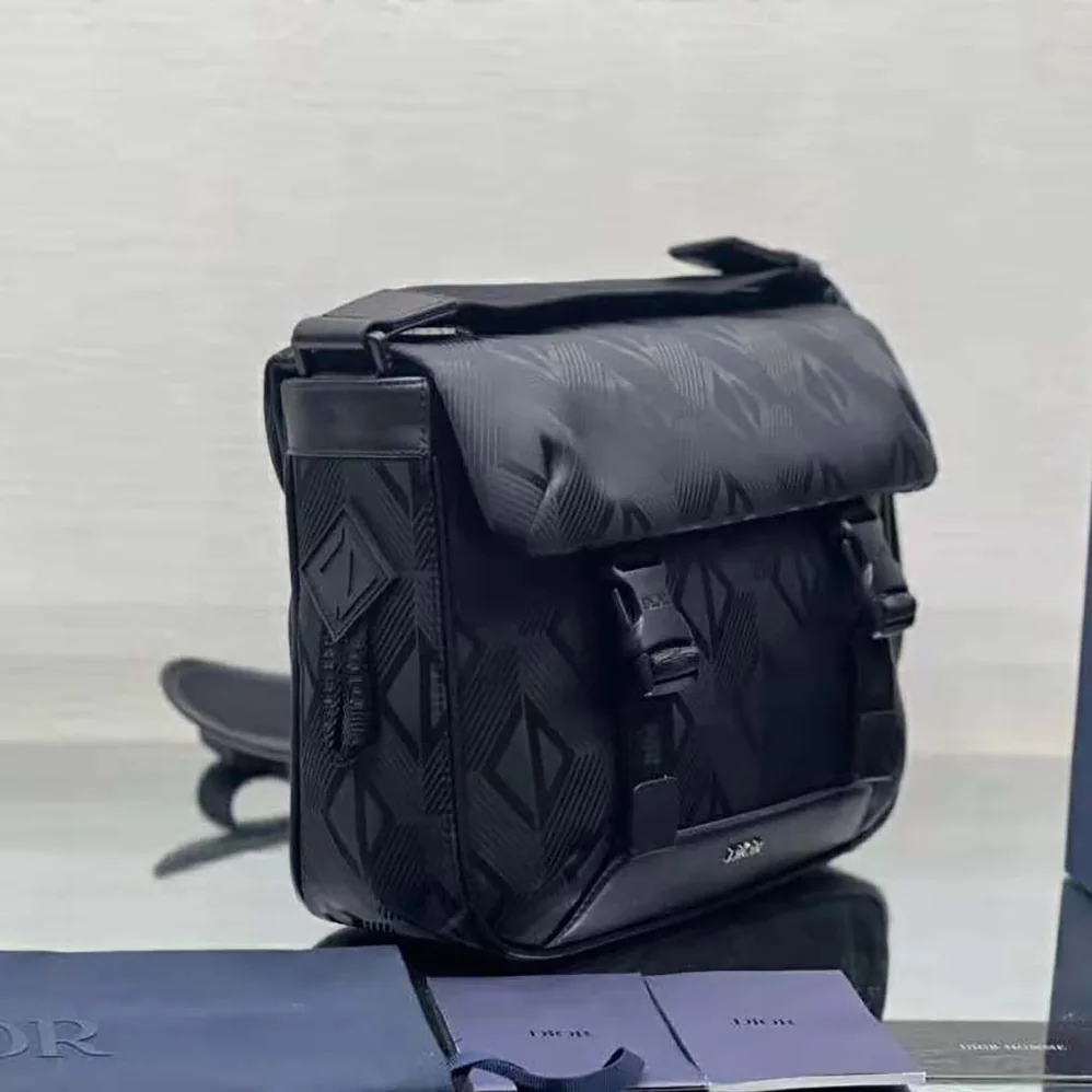 Dior Explorer Messenger Bag Black CD Diamond Mirage Ski Capsule Nylon for Men