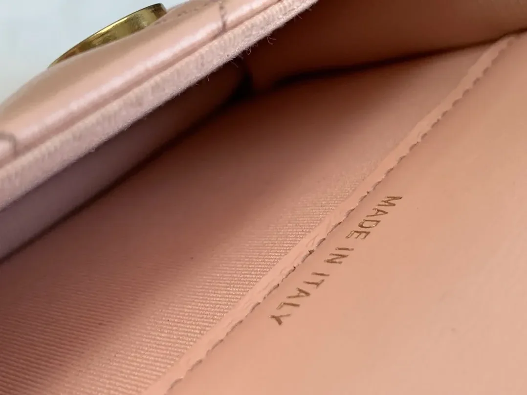 Chanel CO-CO Wallet On Chain in Gold Hardware Pink Chanel CO-CO Wallet On Chain in Gold Hardware Pink
