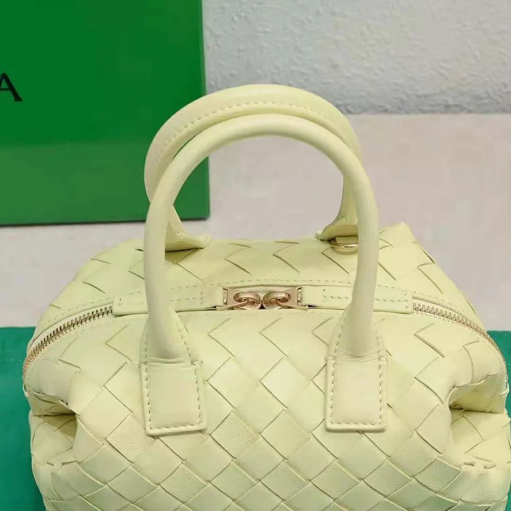 Bottega Veneta Mini Bauletto in Intrecciato Nappa Leather for Women in Yellow Bottega Veneta Mini Bauletto in Intrecciato Nappa Leather for Women in Yellow
