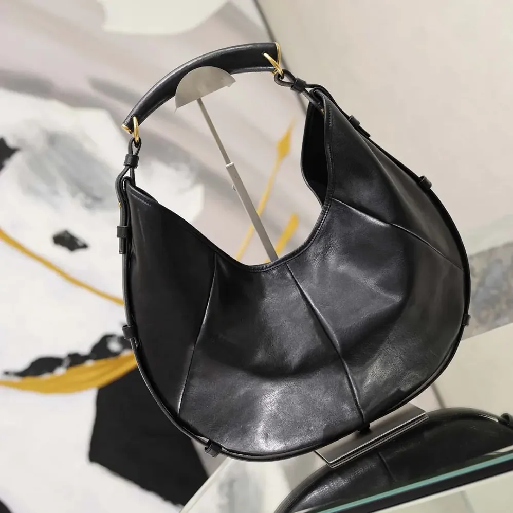 Saint Laurent YSL Mombasa Medium In Leather for Women in Black