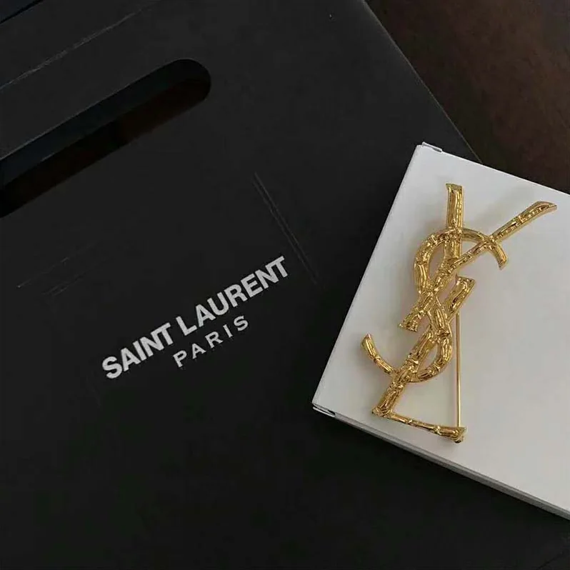Saint Laurent YSL Opyum YSL Crocodile Brooch Gold Brass for Women Saint Laurent YSL Opyum YSL Crocodile Brooch Gold Brass for Women