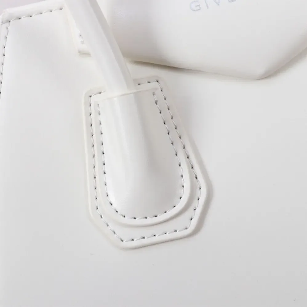 Givenchy Small Antigona Bag in Box Leather for Women in White