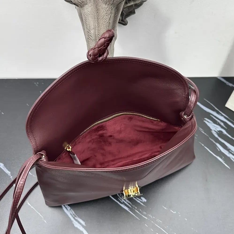 Bottega Veneta Liberta Cross-body Bag in Smooth Calf Leather for Women in Barolo Bottega Veneta Liberta Cross-body Bag in Smooth Calf Leather for Women in Barolo