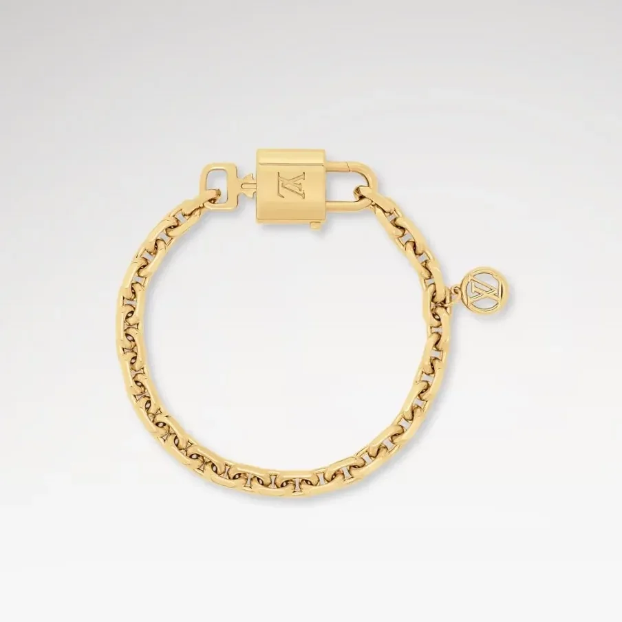 Louis Vuitton Pearlock Necklace Gold Hardware