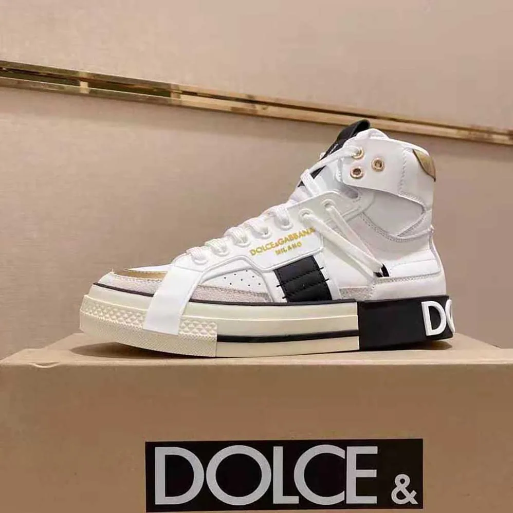 Dolce Gabbana D&G Calfskin 2.Zero Custom High-Top Sneakers with Contrasting Details for Men in White Dolce Gabbana D&G Calfskin 2.Zero Custom High-Top Sneakers with Contrasting Details for Men in White