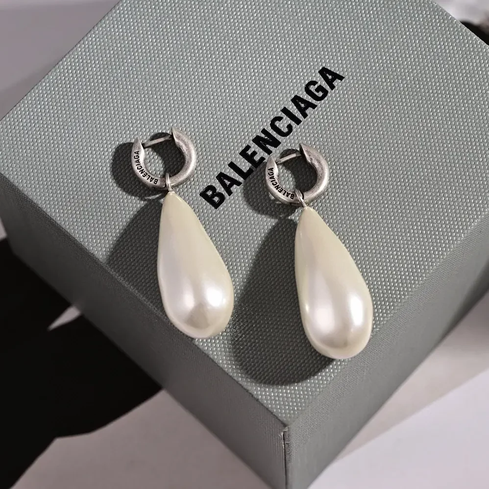 Balenciaga Palazzo Pearl Earrings in Antique Silver for Women Balenciaga Palazzo Pearl Earrings in Antique Silver for Women