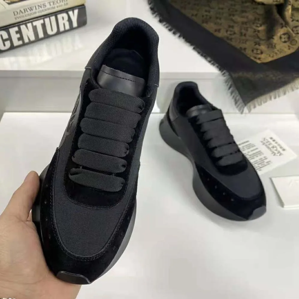 Alexander Mcqueen Sprint Runner in Calf Leather for Unisex in Black