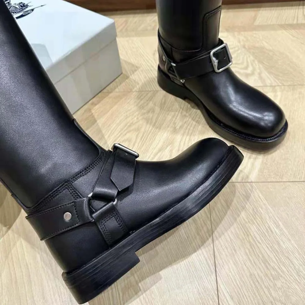 Burberry Leather Saddle Tall Boots for Women in Black Burberry Leather Saddle Tall Boots for Women in Black