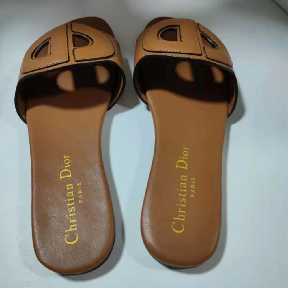 Dior D for Women in club Slide Camel Calfskin Dior D for Women in club Slide Camel Calfskin