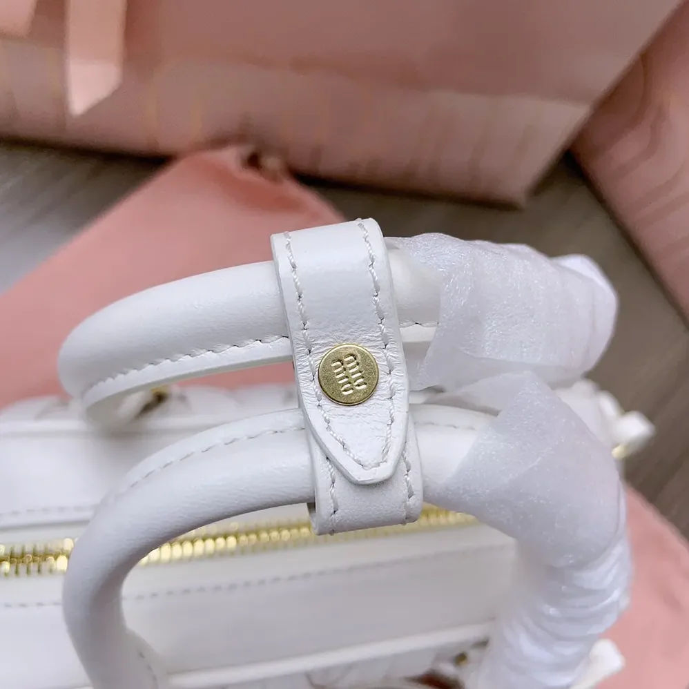 Miu Miu Arcadie Matelassé Nappa Leather Bag for Women in White Miu Miu Arcadie Matelassé Nappa Leather Bag for Women in White