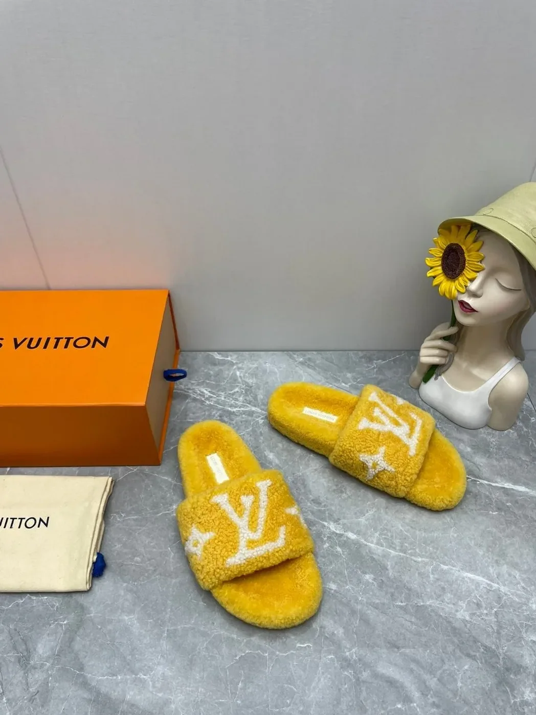 Louis Vuitton Paseo Flat Comfort Mule Yellow Louis Vuitton Paseo Flat Comfort Mule Yellow