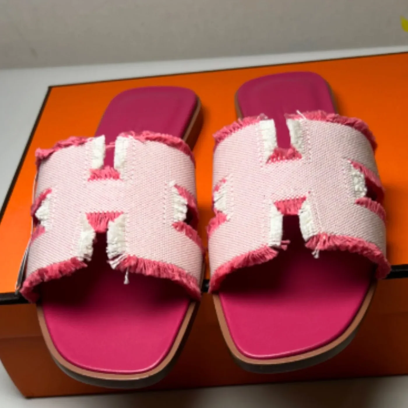 Hermes Oran Sandal Pink