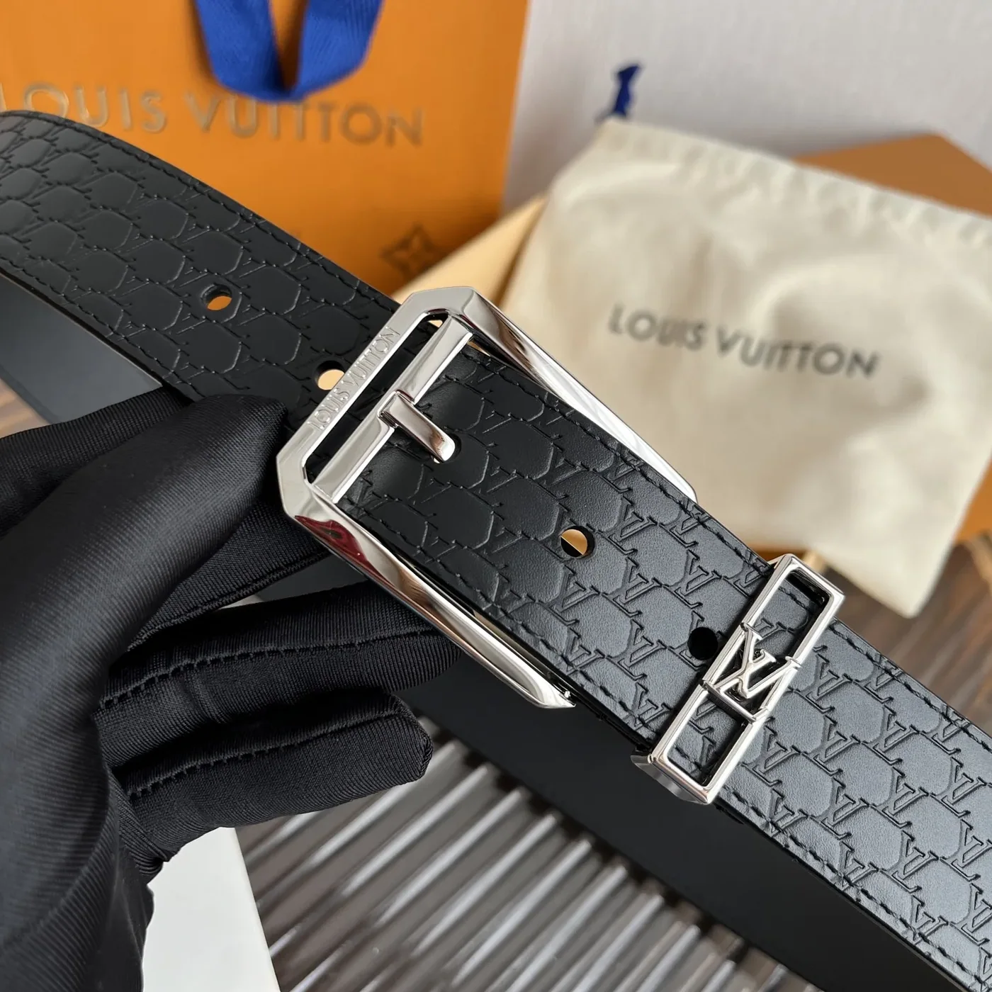 Louis Vuitton Blason Embossed Belt Black With Silver Buckle Louis Vuitton Blason Embossed Belt Black With Silver Buckle