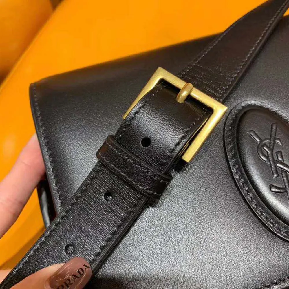 Saint Laurent YSL Le 61 Medium Saddle Bag Smooth for Women in Black Saint Laurent YSL Le 61 Medium Saddle Bag Smooth for Women in Black