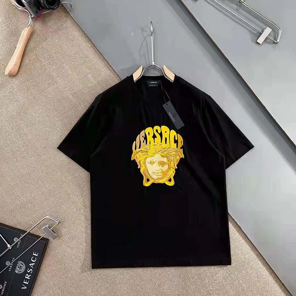 Versace Medusa Music T-Shirt in Cotton for Women in Black Versace Medusa Music T-Shirt in Cotton for Women in Black
