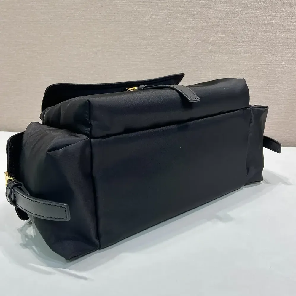 Prada Explore Medium Re-Nylon And Leather Tote Bag for Women in Black
