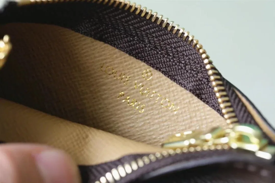Louis Vuitton Nano Bucket Bag Monogram Canvas Brown Brown / Louis Vuitton Nano Bucket Bag Monogram Canvas Brown Brown /