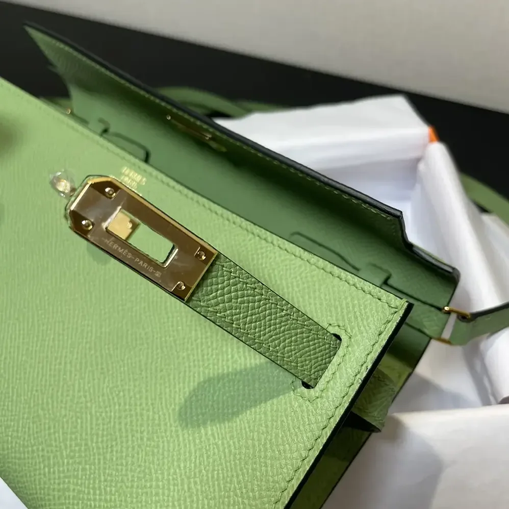 Hermes Kelly To Go in Epsom Leather for Women in Green/Gold Hermes Kelly To Go in Epsom Leather for Women in Green/Gold