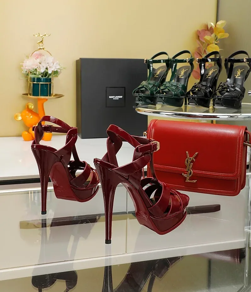 Saint Laurent Tribute Platform Sandals In Smooth Burgundy