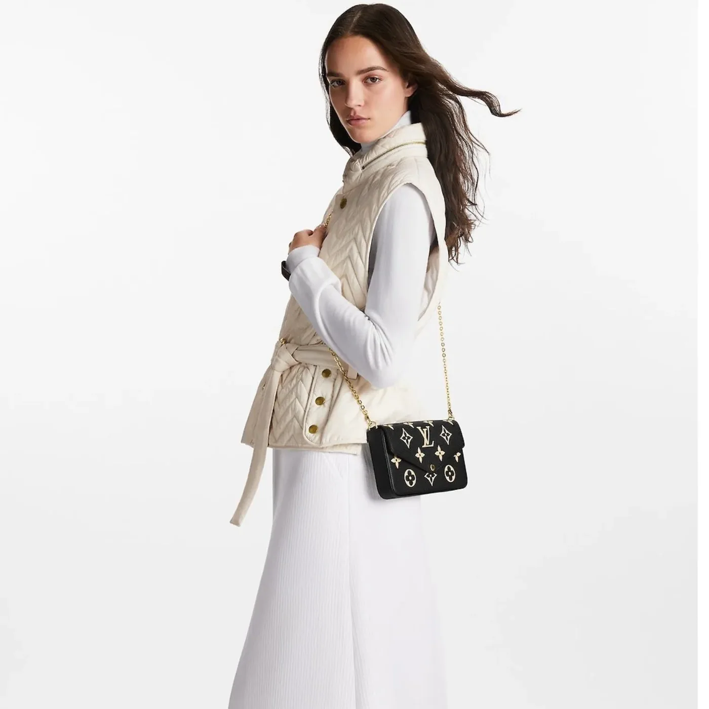 Louis Vuitton Pochette Felicie Shoulder Bag in Black/ Beige Gold Hardware Louis Vuitton Pochette Felicie Shoulder Bag in Black/ Beige Gold Hardware